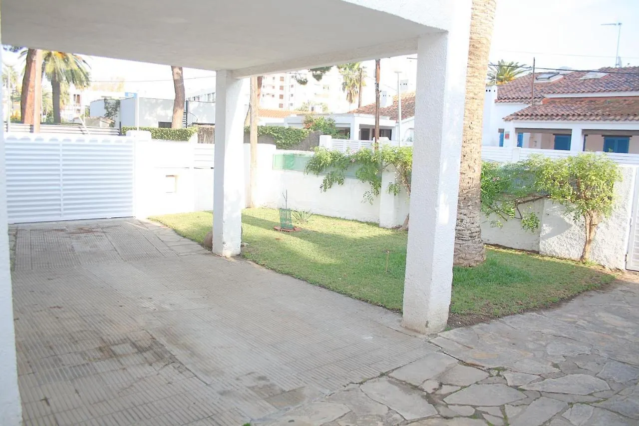 Charming Seafront Villa Cambrils Spain