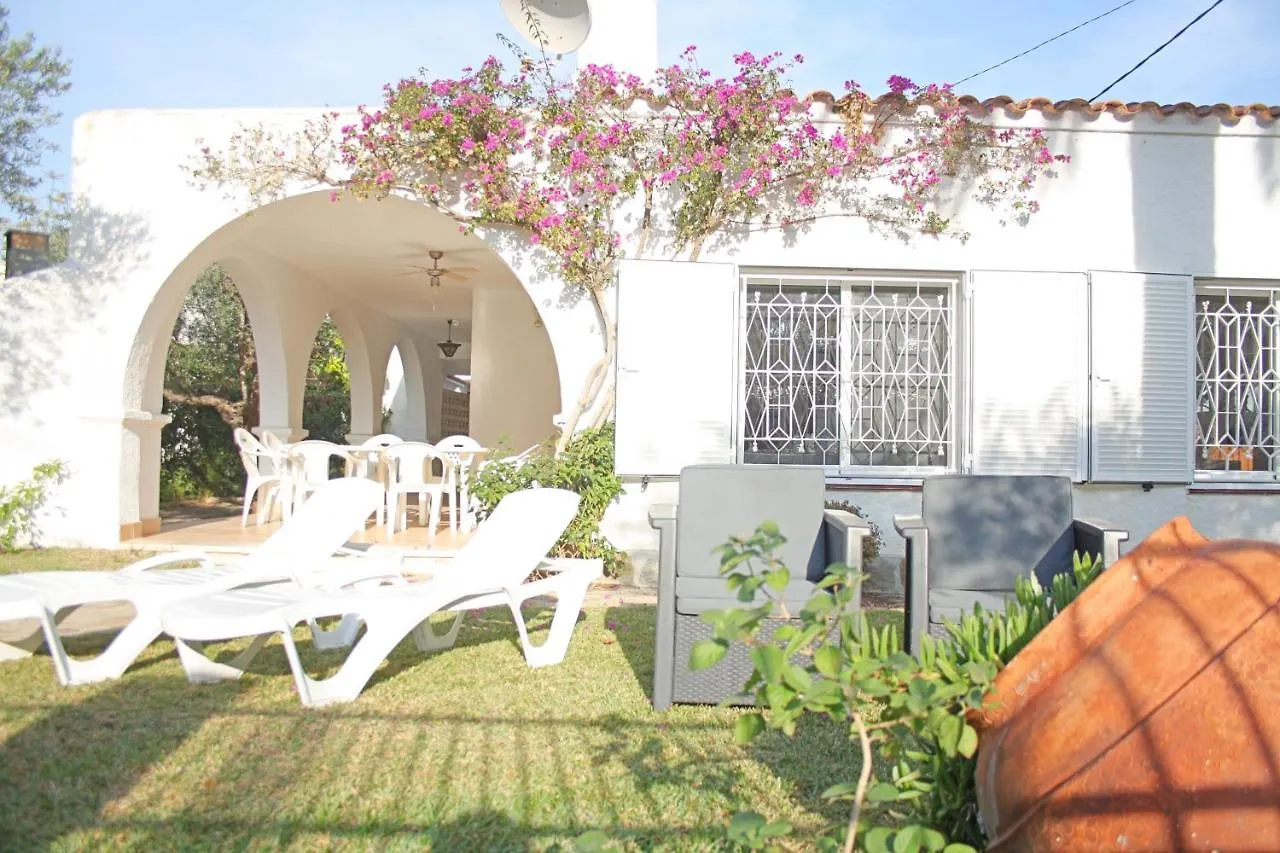 Charming Seafront Villa Cambrils 0*,